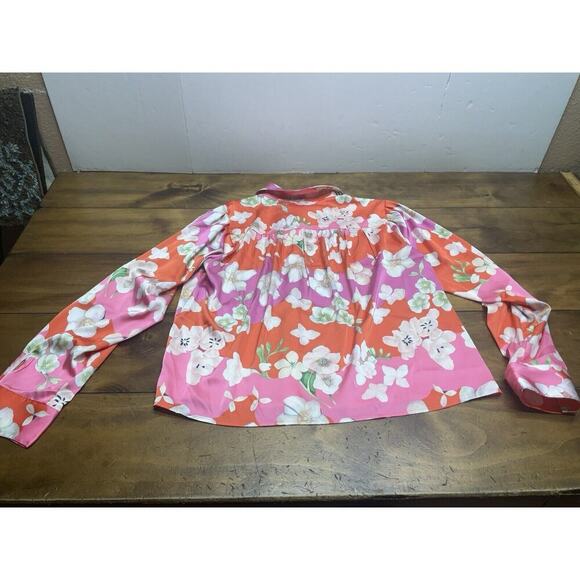Hutch Kodie Top Women's Size Large Mixed Bouquet Floral Button Down Blouse NWT - Picture 13 of 14